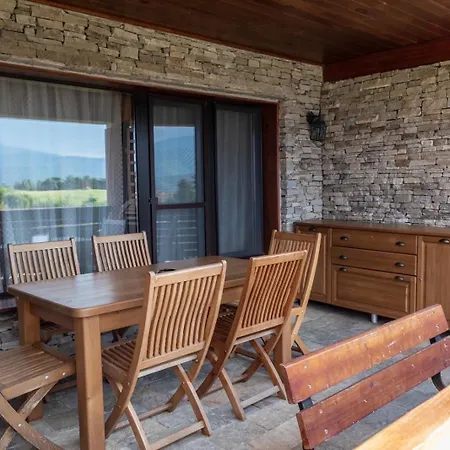 Ваканционна къща Martini *