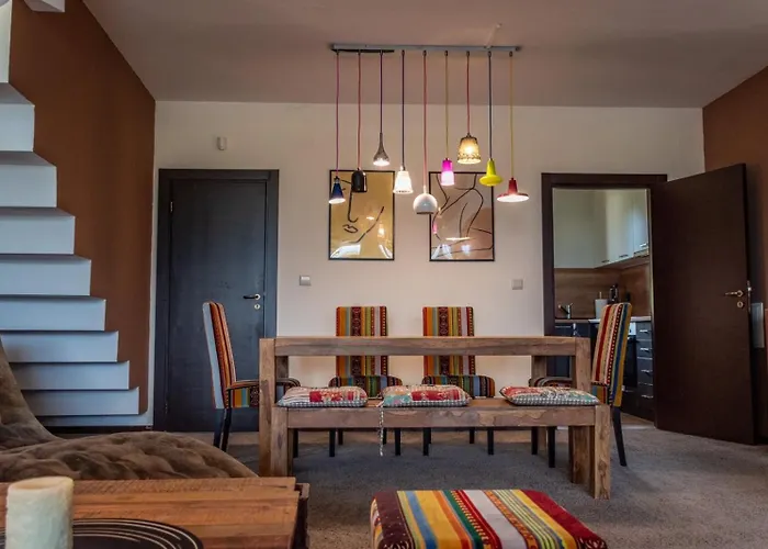 بيت للعطل Martini